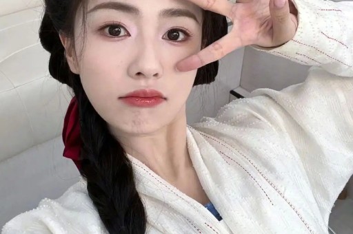 小八卦：内娱新动态明星们的趣事与背后故事