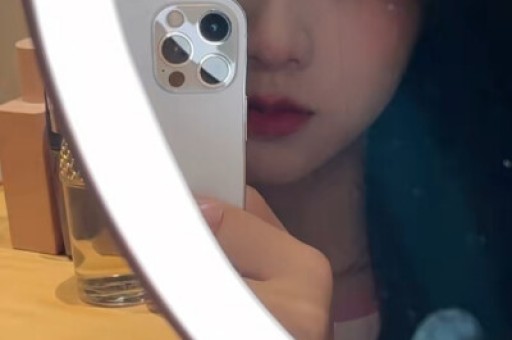 三位香港艺人内地捞金梦碎！演唱会取消黑历史被扒全面遭