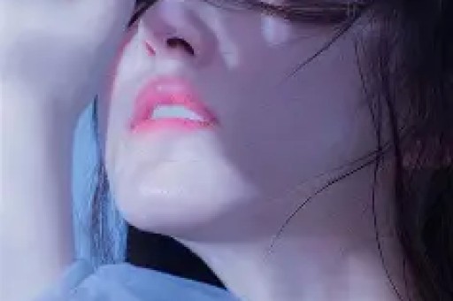娱乐大瓜：白人男子小红书寻人惊现宋祖儿亲密合照疑似情侣？